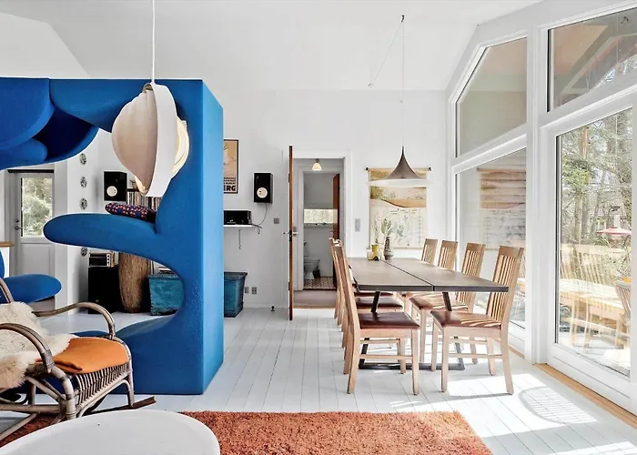 Semesterbostad 2030-stege-ulvshalevej-305 *