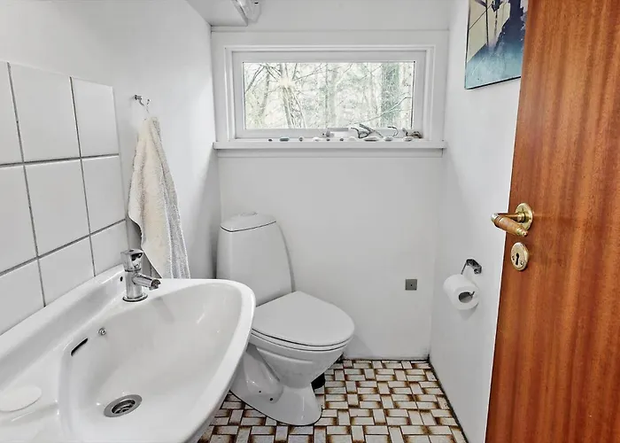 2030-stege-ulvshalevej-305 Semesterbostad *